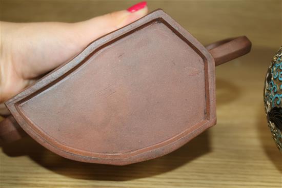 A Yixing teapot and cover length 19cm
